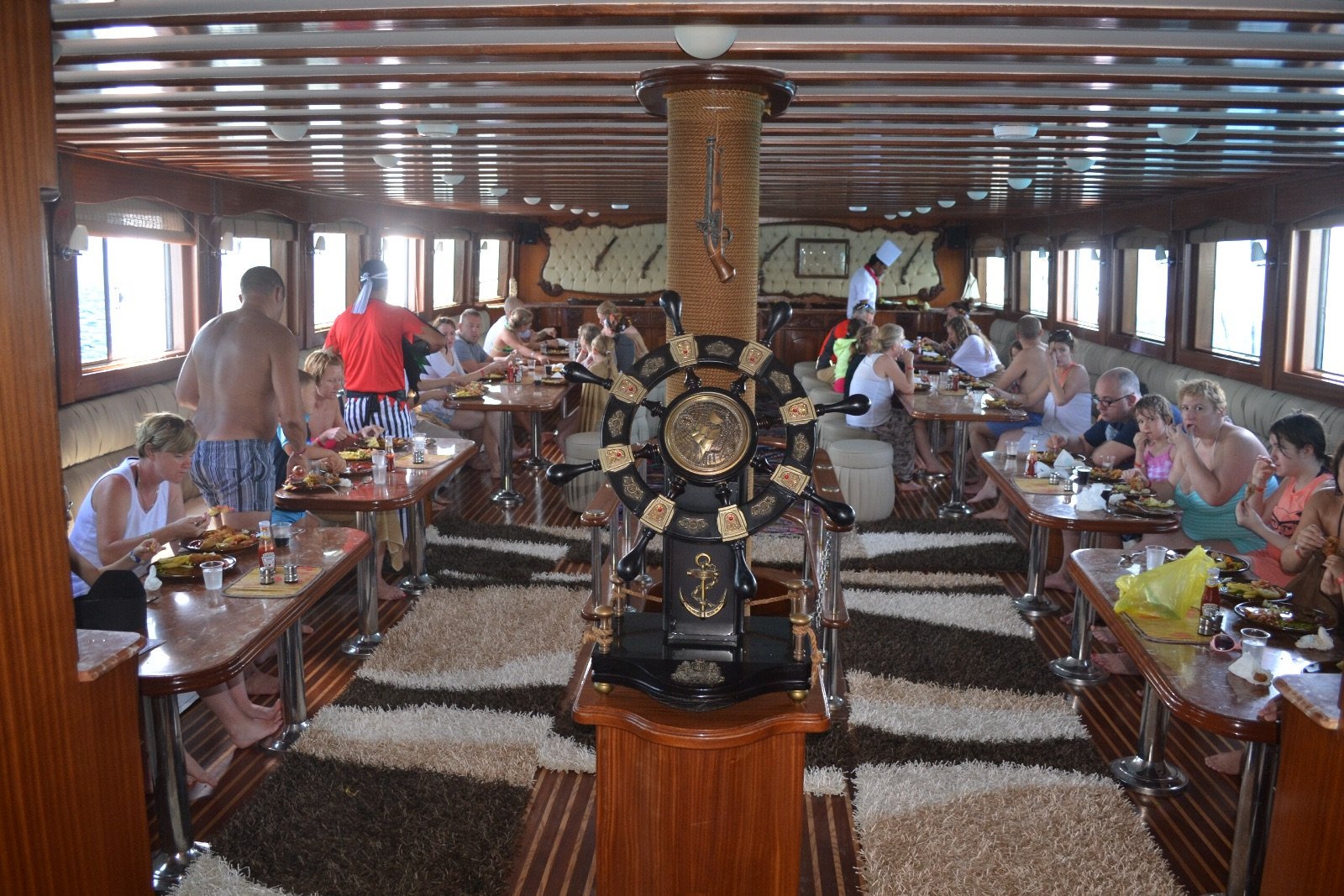 pirates-boat-trip-orange-bay-
