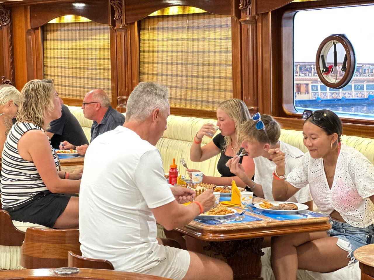 elite-vip-boat-premium-snorkelling-day-
