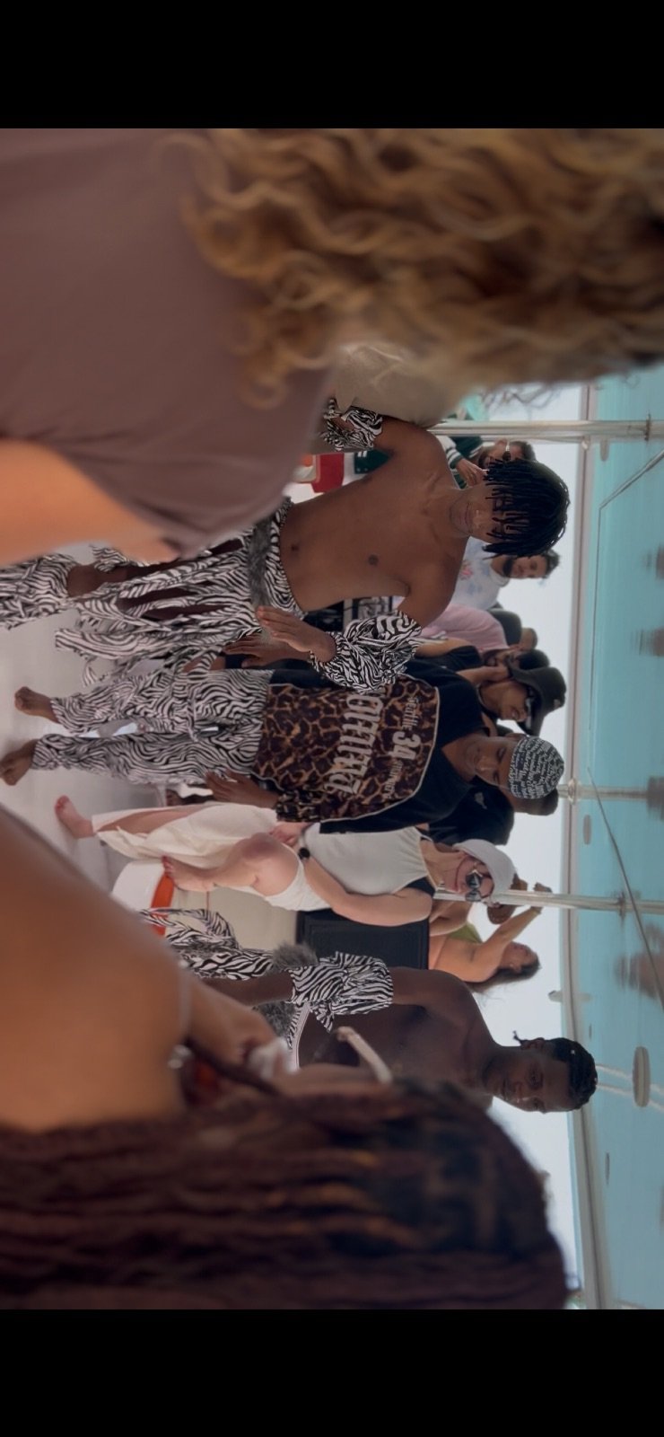 afro-sunburn-boat-party-