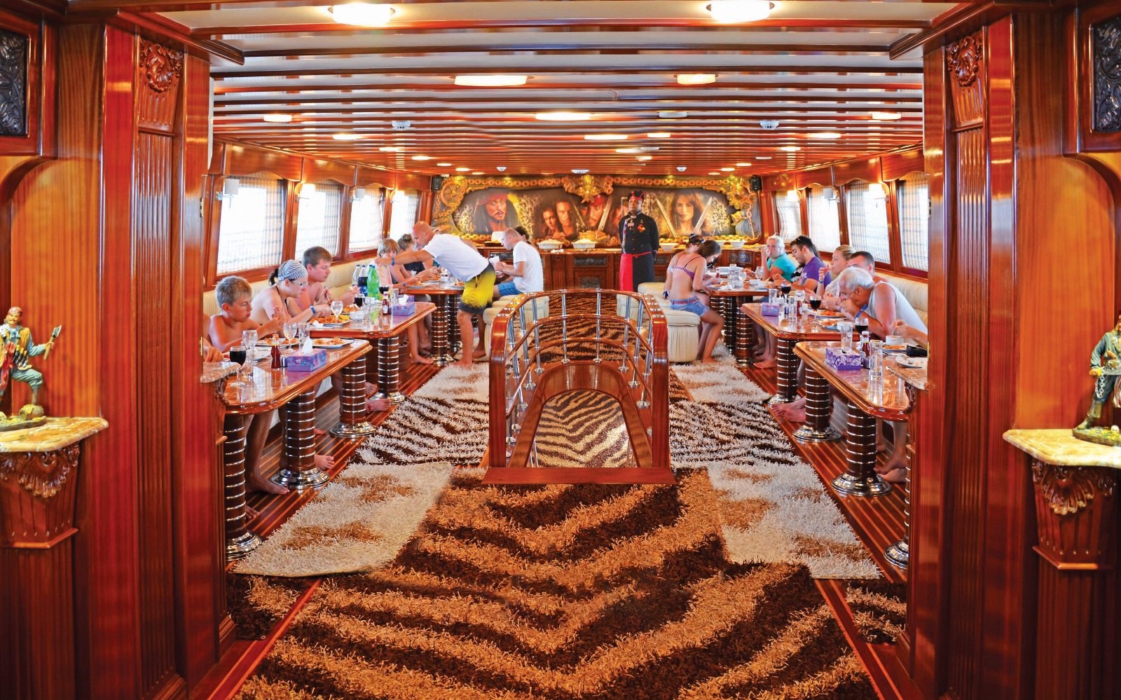 pirates-boat-trip-orange-bay-