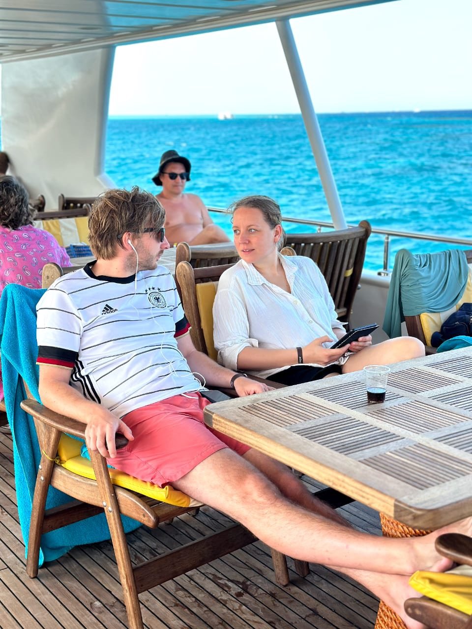 elite-vip-boat-premium-snorkelling-day-